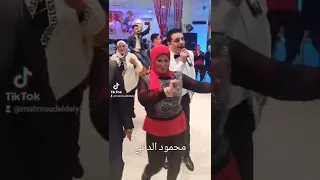 ناس متفرعنه قله وقرننه دندنها