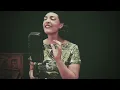 Caro Emerald - I Belong To You (Acoustic)