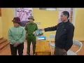 Download Lagu Father-in-law visits his wife in prison. Will the police let her go home ?