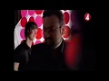 Download Lagu Vinjett (Adam Alsing) \u0026 Tablå - TV4 2007-10-21