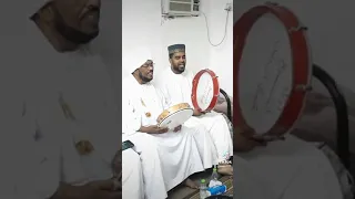 انسوني بالمدينة   بكري الحبر بدار الشيخ كمال الدين بالرياض دندنها