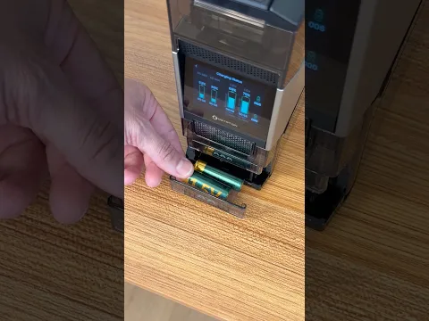 This RECHARGES Batteries Like A Vending Machine #tech #home