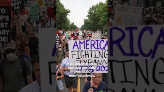 Estos fueron algunos de los carteles mas creativos de las protestas No Kings Day en EEUU