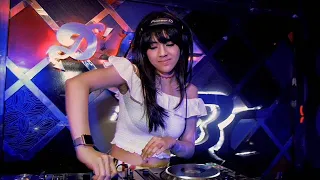 Download Ampun DJ Remix vs Akimilaku Paling Enak Sedunia Goyang Trussss!! MP3