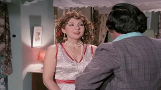 جوزها دخل عليها وهى بقميص النوم مع صاحبه مقدرش يمسك نفسه شوف عمل معاها ايه و  جوزها دخل عليها وهى بقميص النوم مع صاحبه مقدرش يمسك نفسه شوف عمل معاها ايه و