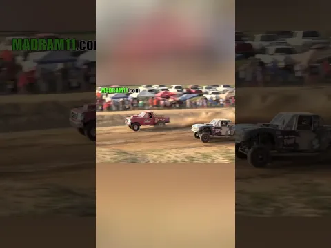 DOOR BANGING ACTION!