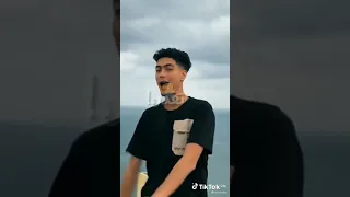 تقدر تعالى مين شكلك كيوت مسكين 