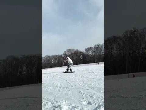 Snowboarding 🏂