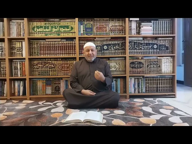 ⁣اذا لم يكن الدعاء مناجاه له سبحانه بل كان المخاطب غير بطله الصلاه(07711343203))