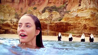 king kidnaps a mermaid so he can be granted eternal life by sacrificing it