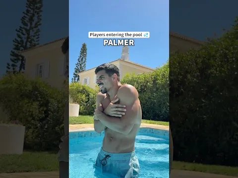 Players Entering the Pool 💦😭