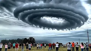 Most Unbelievable Natural Phenomenon Caught on Camera
