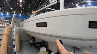 The boat they queued for an hour to see – Bavaria’s new C42