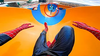 سبايدرمان يهرب من حراسة أمنية مشددة في منتزه مائي مهجور من وجهة نظر مطاردة باركور 