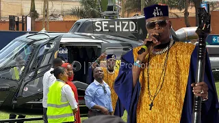 Jose Chameleone Avuluze bu TikTokers ku Press Conference ye. Ajjidde mu Helicopter