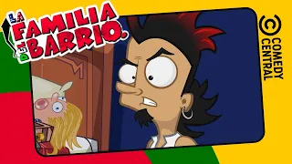 Gaspar Debe Ir A La Guerra | La Familia Del Barrio | Comedy Central LA