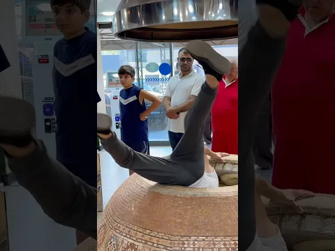 Acrobatic bread baking #armenia