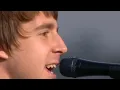 Miles Kane - Come Closer (Live au Festival de Cannes)