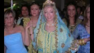 اغنية جزائرية عراسي وهي صغيرة البيت  اغنية جزائرية عراسي وهي صغيرة البيت