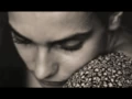 Download Lagu Sinead O'Connor - Song To The Siren