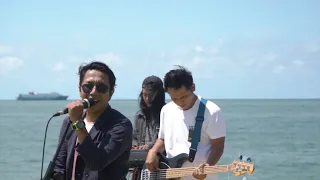 Download KATAKANLAH - EDELWEISS BAND MP3