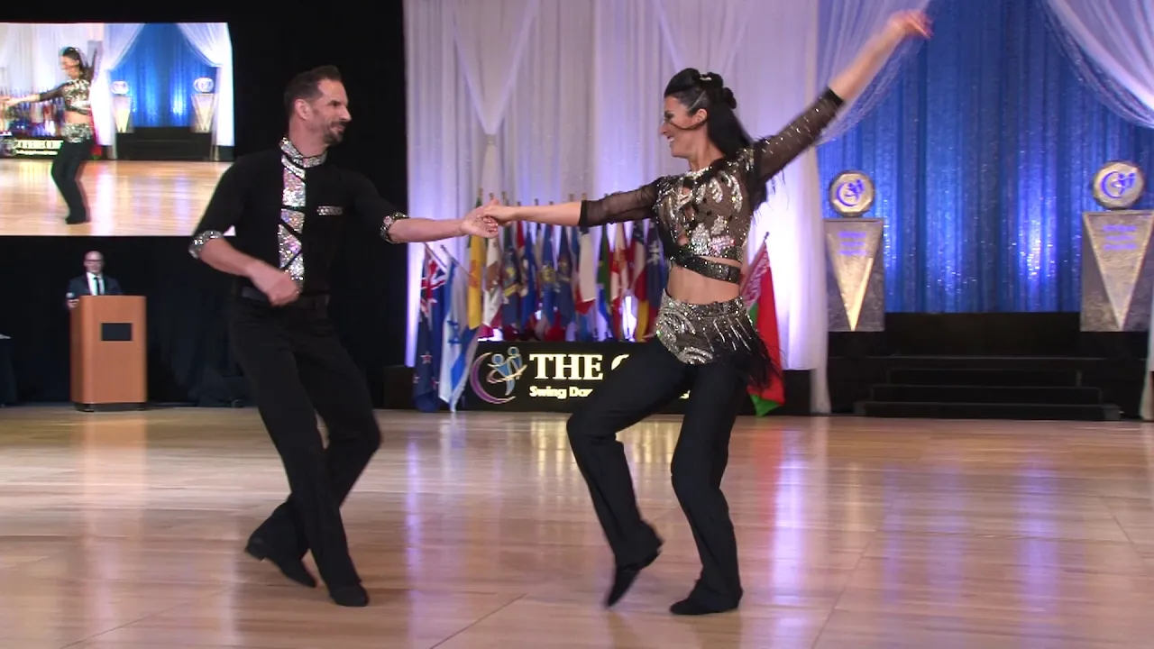 The Open 2018   1st Place Winners   Classic Finals   Gary McIntyre and Susan Kirklin