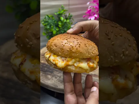 10 Min Snack l Quick Paneer Burger Parcel ✨️