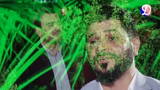 فارقــت أحبــاب على أعزة كانــوا بقلبــــى فى أعز مكــان 