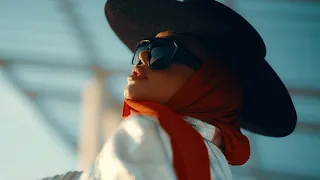 Anda Adam - Into The Light