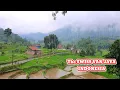 Download Lagu MOOIE \u0026 KOELE REGENACHTIGE SFEER IN DE HEUVELDORPJES, INDONESISCHE NATUURLIJKE RELEXATIE