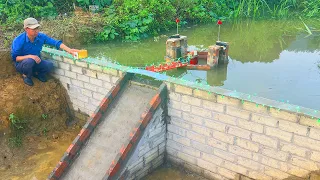 The man built an AMAZING 24V mini hydroelectric dam in a remote village.