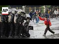 Download Lagu Indonesia riot police clash with students protesting allowances for lawmakers