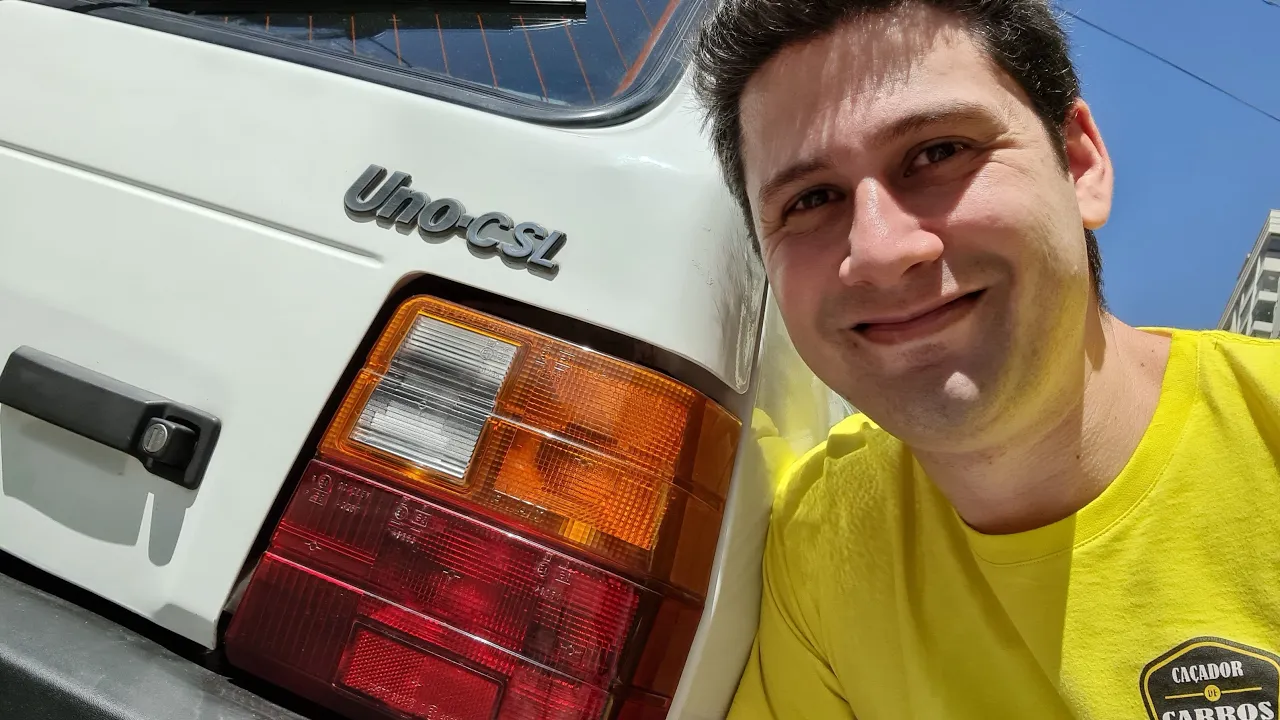 Fiat Uno CSL, com 45 mil km // Caçador de Carros