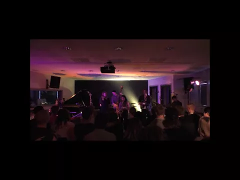 Saxofonist till dop och bröllop, bild 3