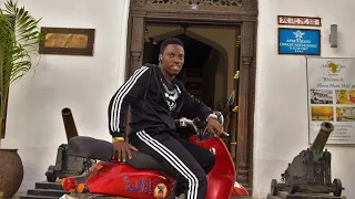mkali wenu diamond kaipenda sana nyimbo yangu alikiba hana kitu sallam na mkubwafella wameniita