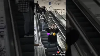 اغنيه اول ماشفتك حبيتك لاتنسون الايك والشتراك  اغنيه اول ماشفتك حبيتك لاتنسون الايك والشتراك