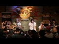 Download Lagu Asking Alexandria performing \