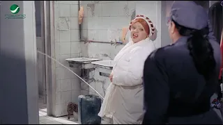 اصل الواد جاميكا كان محصور اوي هتموت ضحك مع الخاله نوسه واول يوم ليها في السجن 