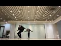 Seulgi & Taeyong dancing to NCT U 'Make A Wish'