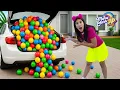Download Lagu Maria Clara e JP aprendem as cores com bolinhas coloridas e muita diversão!