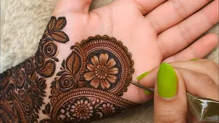 Beautiful karwachauth 2026 mehandi designs