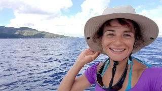 Boat life. A practice day in the life of a female solo traveler in the Caribbean