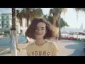 Download Lagu Phum Viphurit - Lover Boy [Officiële video]