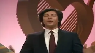 احمد رياض السنباطى  لو كان بينا بلاد دندنها