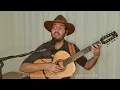 Um Dia de Cada Vez - Vitor Quevedo (One Day At a Time)