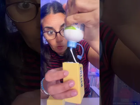 LAURA CERCA DI INCOLLARE IL BUTTER!
