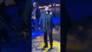 آدم حفلة قرطاج 2025 تفاعل الجمهور نار 