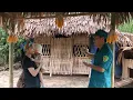 Download Lagu Police officer Hung turned Hoai Ca's old house into a shelter to help a homeless single mother.