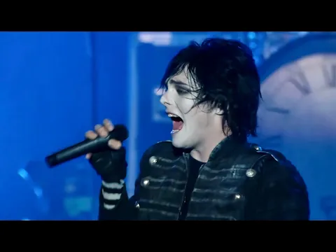 Download MP3 My Chemical Romance - Welcome To The Black Parade (Live from The Black Parade Is Dead!)