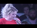 Download Lagu Kelly Clarkson - Breakaway @Allstate Arena - Chicago, IL - 2/22/2019